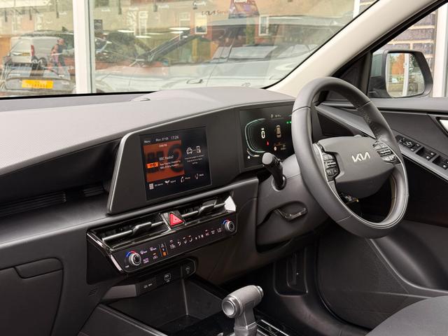 Kia Niro Photo 67786684-948c-4eb9-890e-133041be6d0c.jpg