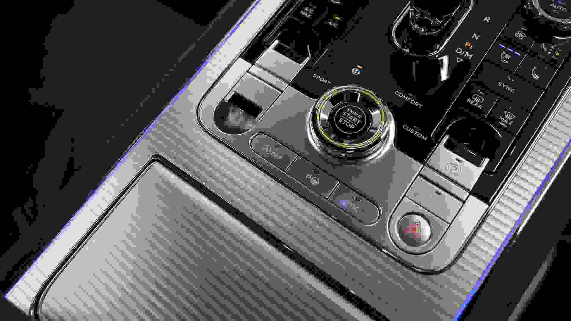 Bentley Continental GT Photo 679268ff-89ba-4e95-bbf3-01b31261a1df.jpg