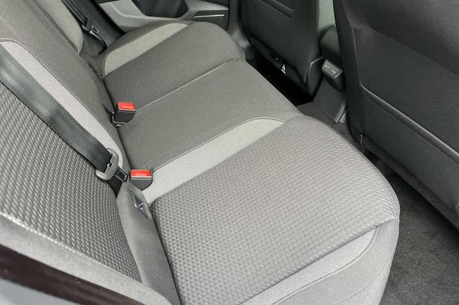 VOLKSWAGEN Polo Photo 11