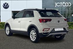 VOLKSWAGEN T-Roc Photo 3