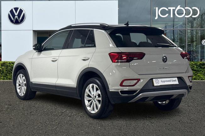 VOLKSWAGEN T-Roc Photo 3