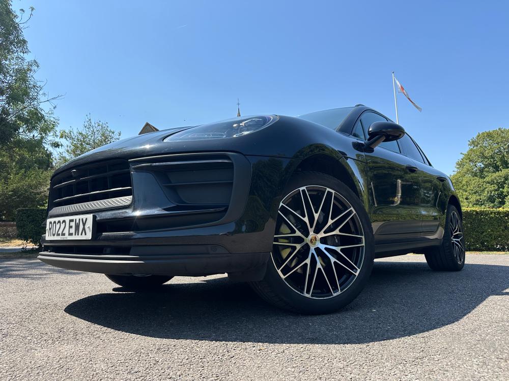 Used Porsche Macan RO22EWX 13