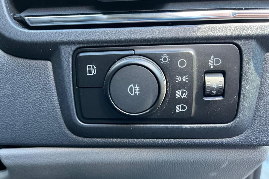 Ford TRANSIT CUSTOM Photo 67c2d839-e3ce-4794-a8b4-9d86aeeea0f7.jpg