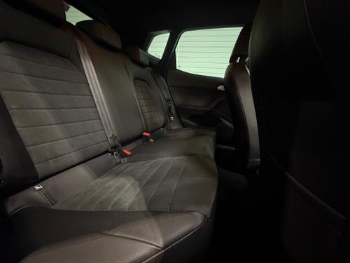 SEAT Arona Photo 67cb7457-26f5-4fca-a3ea-7370dce0f043.jpeg
