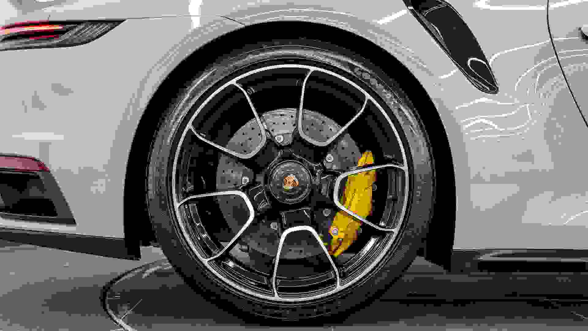 Porsche 911 Photo 67cd0983-c028-45cd-a128-d3fff8fa4999.jpg