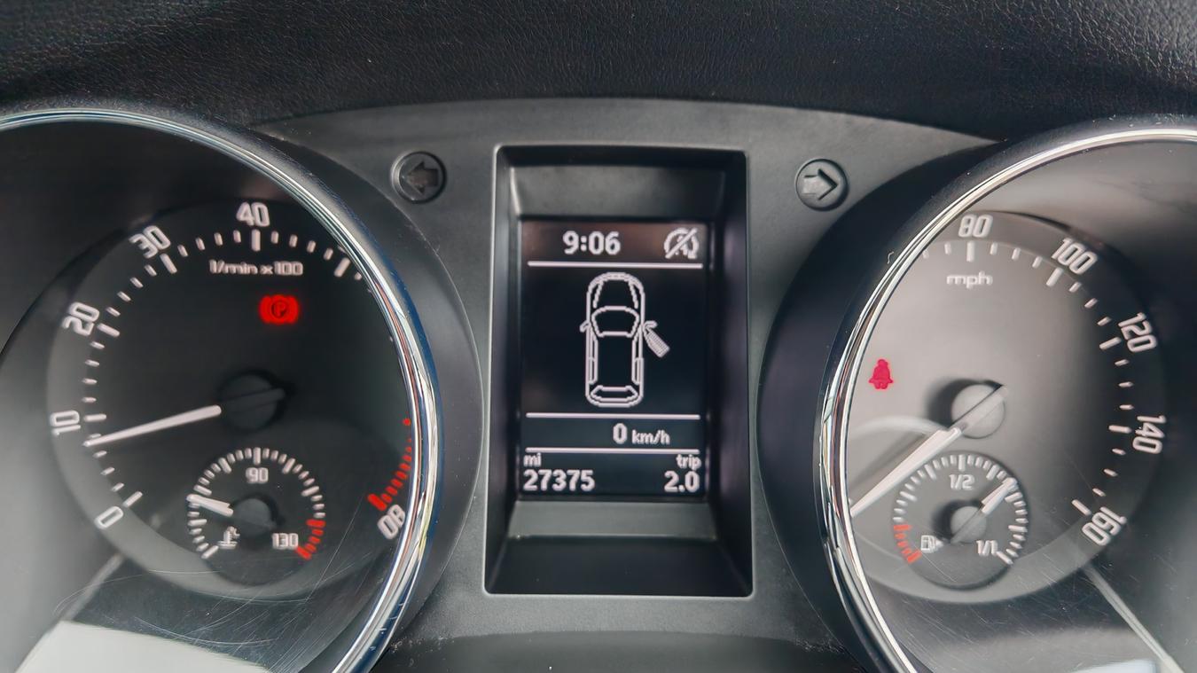 Used Skoda Yeti BG17EUL 8