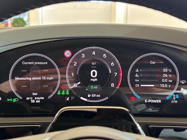 Porsche Cayenne Photo 16