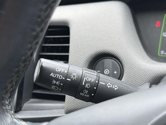 Honda Jazz Photo 67ec089a-c0f1-4f0f-bb83-bc8768abf2a5.jpg