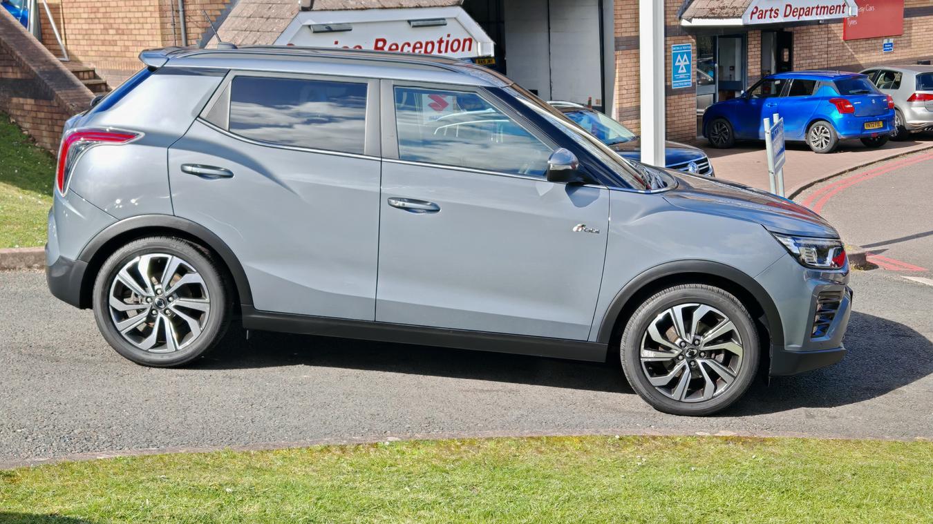 Used SsangYong Tivoli SJ22HVP 2