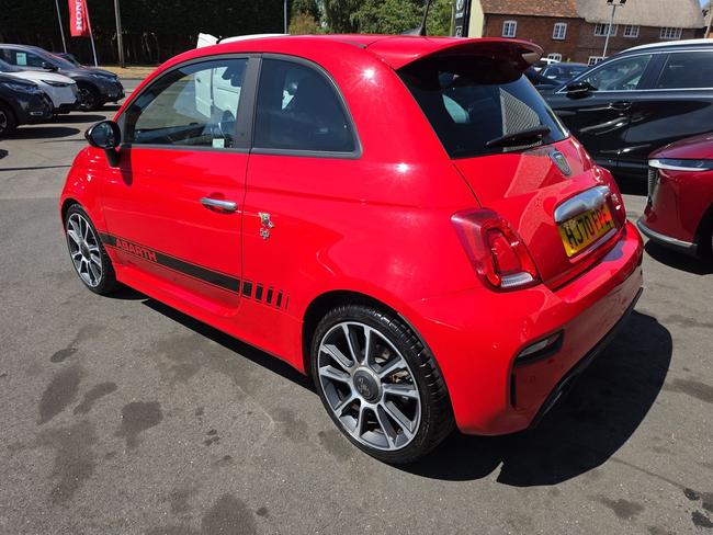 Abarth 595 Photo 6807bfb4-0920-4fc3-a588-288af1da9a9e.jpg
