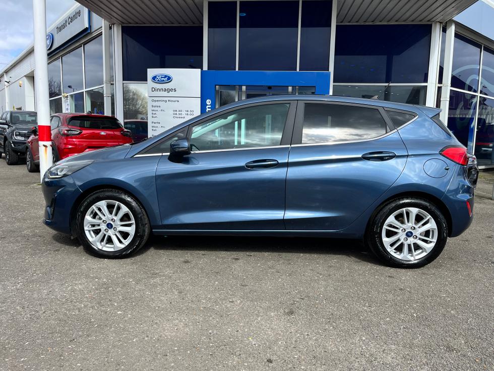 Ford Fiesta Photo 68312bad-cad5-481f-9236-eb1ff560e632.jpg