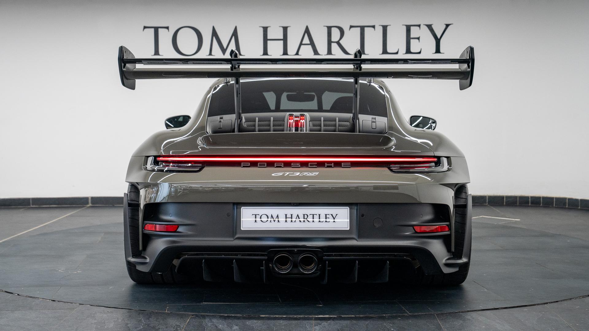 Porsche 911 Photo 683444e8-e637-4089-8894-e2b10fc4fe29.jpg