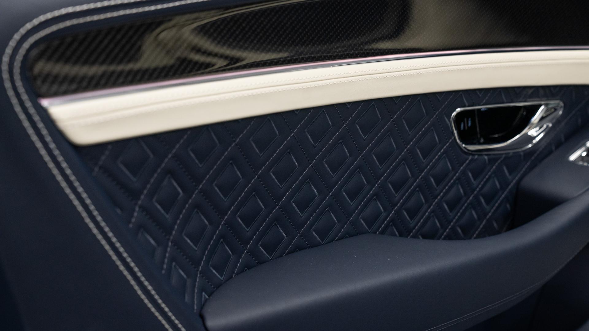 Bentley Continental Photo 683bc994-af8e-42fd-8fed-bda1e6555f89.jpg