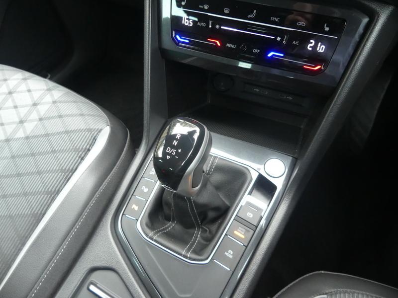 Volkswagen Tiguan Photo 6840ca63-57d8-4714-b4c7-53e30db2b038.jpg
