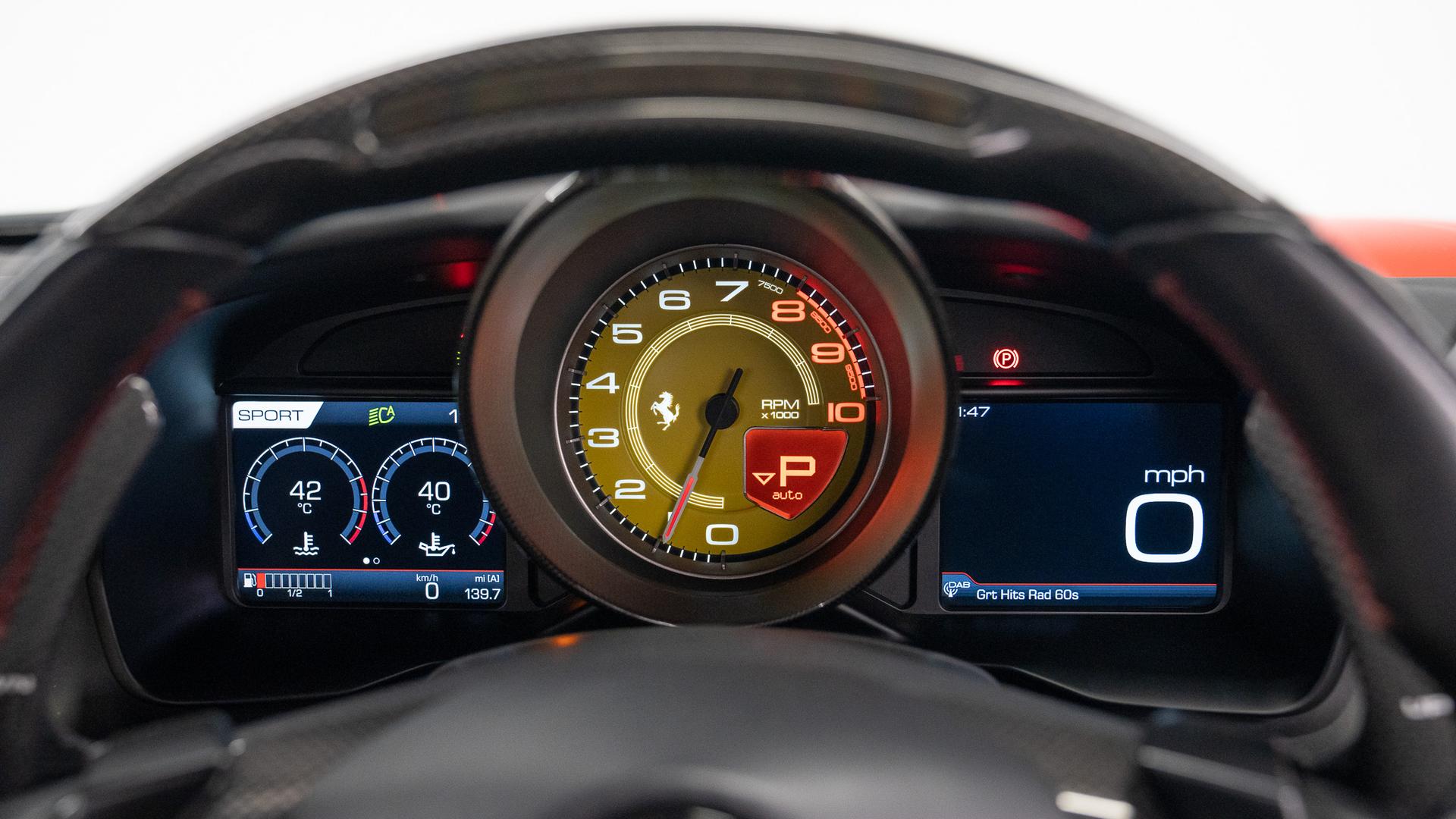 Ferrari F8 Photo 68454a42-3c24-4930-a3c8-2286d4967f97.jpg