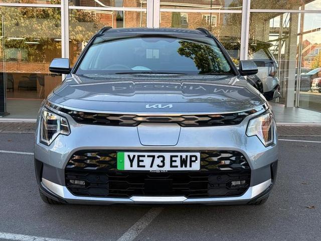 Kia Niro Photo 6856c3ae-95ef-470b-8b0c-f7e8f81c2fcd.jpg