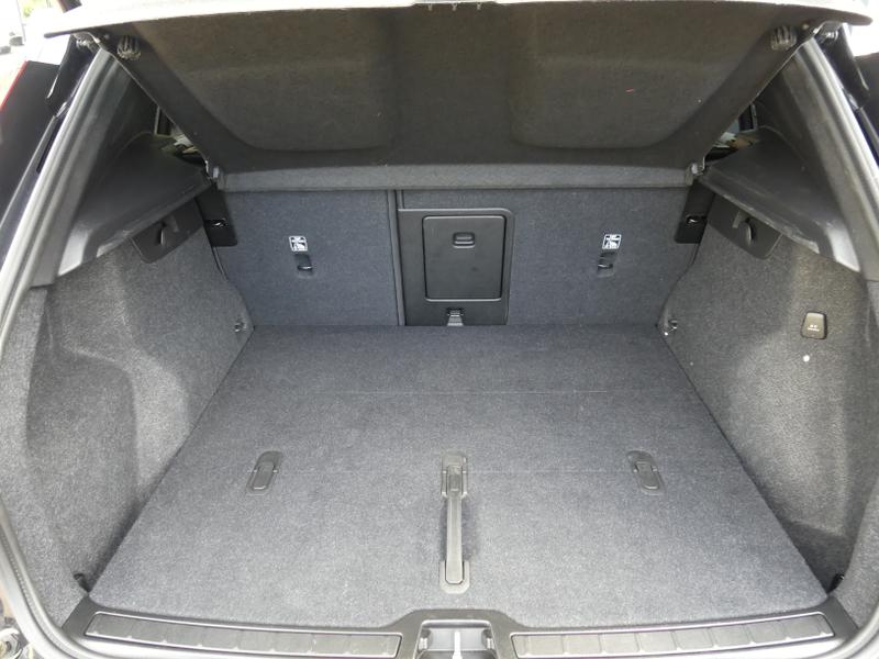 Volvo XC40 Photo 6860c7c7-93f7-46d2-a863-c5fe9fc56b02.jpg