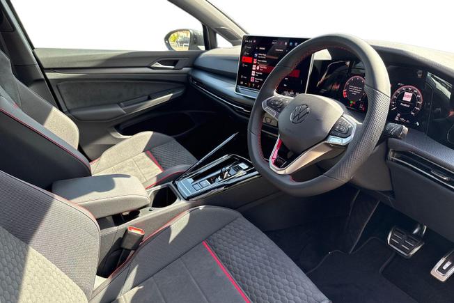 Volkswagen Golf Photo 8