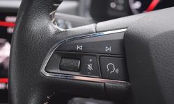 SEAT ARONA Photo 14