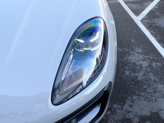 PORSCHE Macan Photo 9