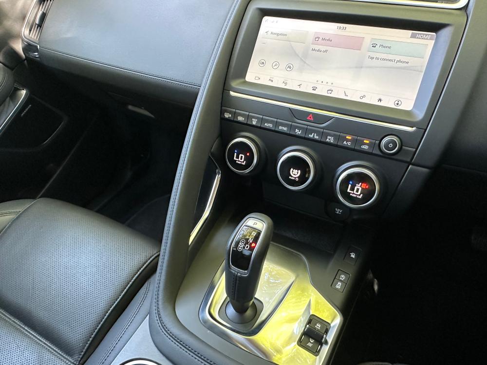 Used Jaguar E-PACE GU19NFR 31