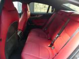 Jaguar XE Photo 17