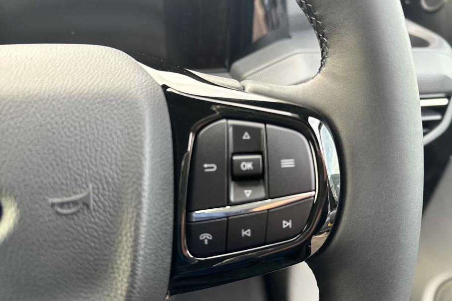 Used Ford TRANSIT CUSTOM NEWCUSTOM18 28