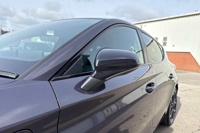 CUPRA Leon Photo 27