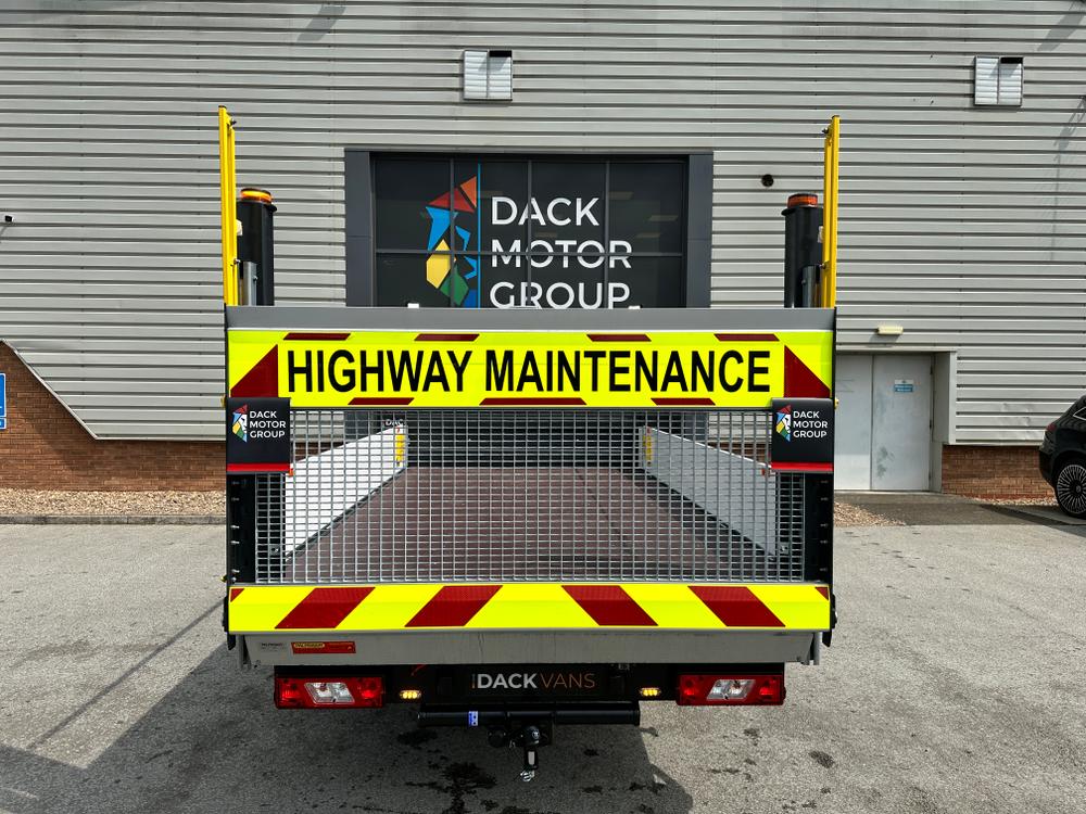 Ford Transit Photo 68c2d50e-7095-42f4-a044-4451fc23cd3e.jpg