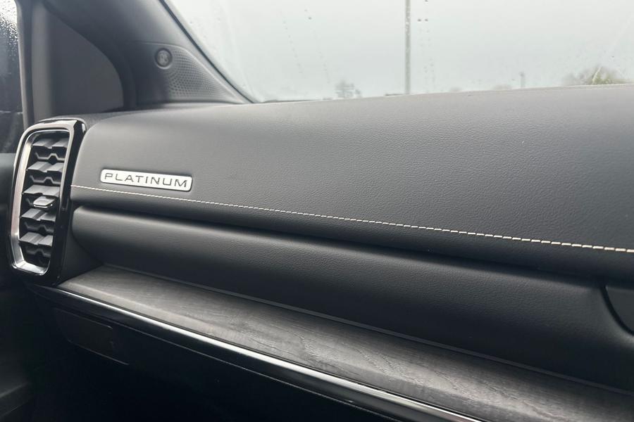 Ford RANGER Photo 68e37f90-d991-423d-8630-f981c648f1d6.jpg