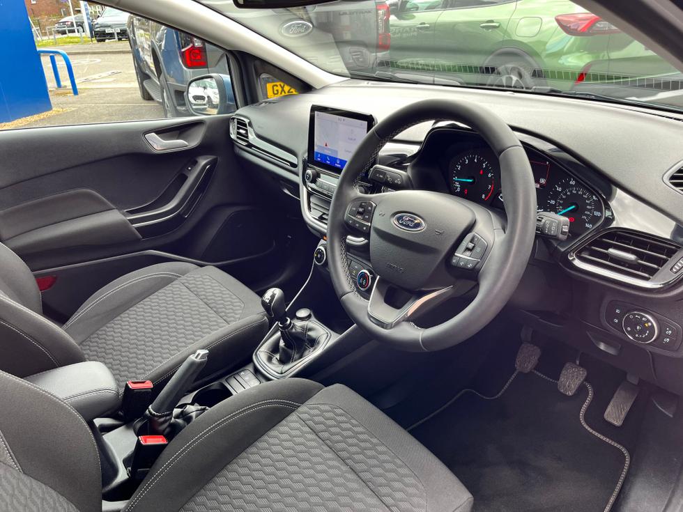 Ford Fiesta Photo 68e93808-5c24-4bc5-b7a9-0c7c4bf51fe4.jpg