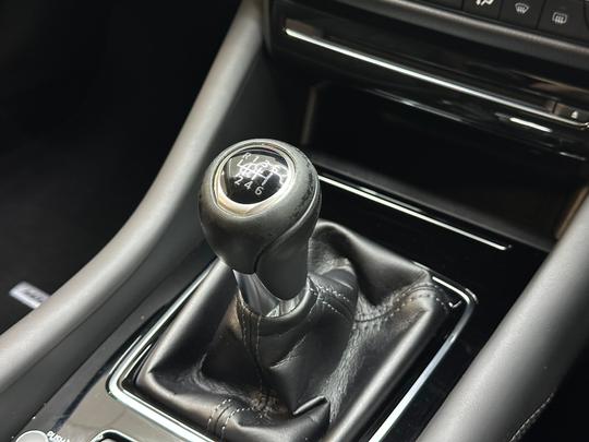 Mazda 6 Photo 68e9b1c2-707a-4dc1-bf96-5fa6740e47e4.jpg
