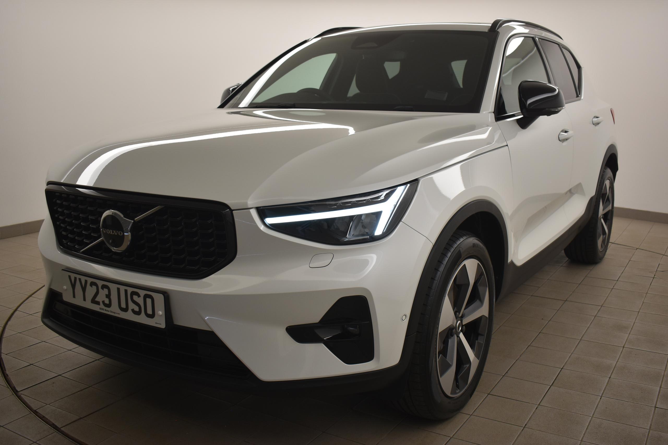 2023 VOLVO XC40 2.0 B4P Ultimate Dark 5dr Auto - vehicle photo 7 for sale on PureCar