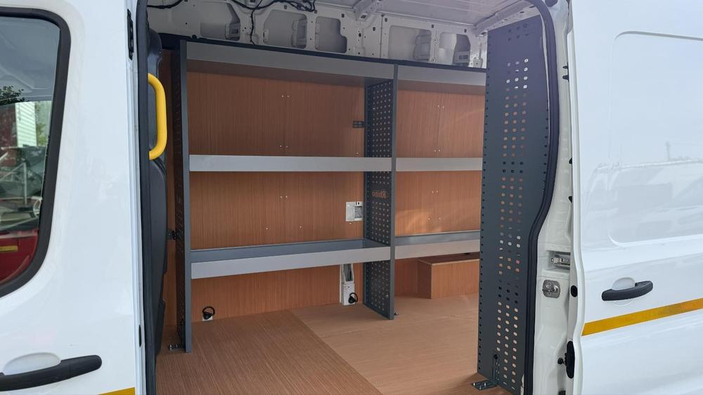 Ford Transit Photo 692a3e35-85f9-482d-b644-0474dbeed3b7.jpg