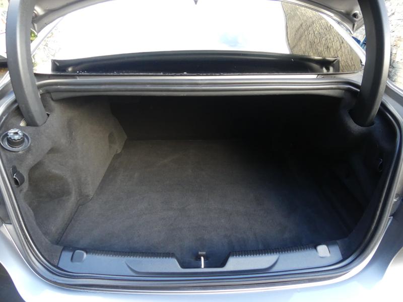 Jaguar XE Photo 6932759b-2150-4ae6-8282-675212d33735.jpg