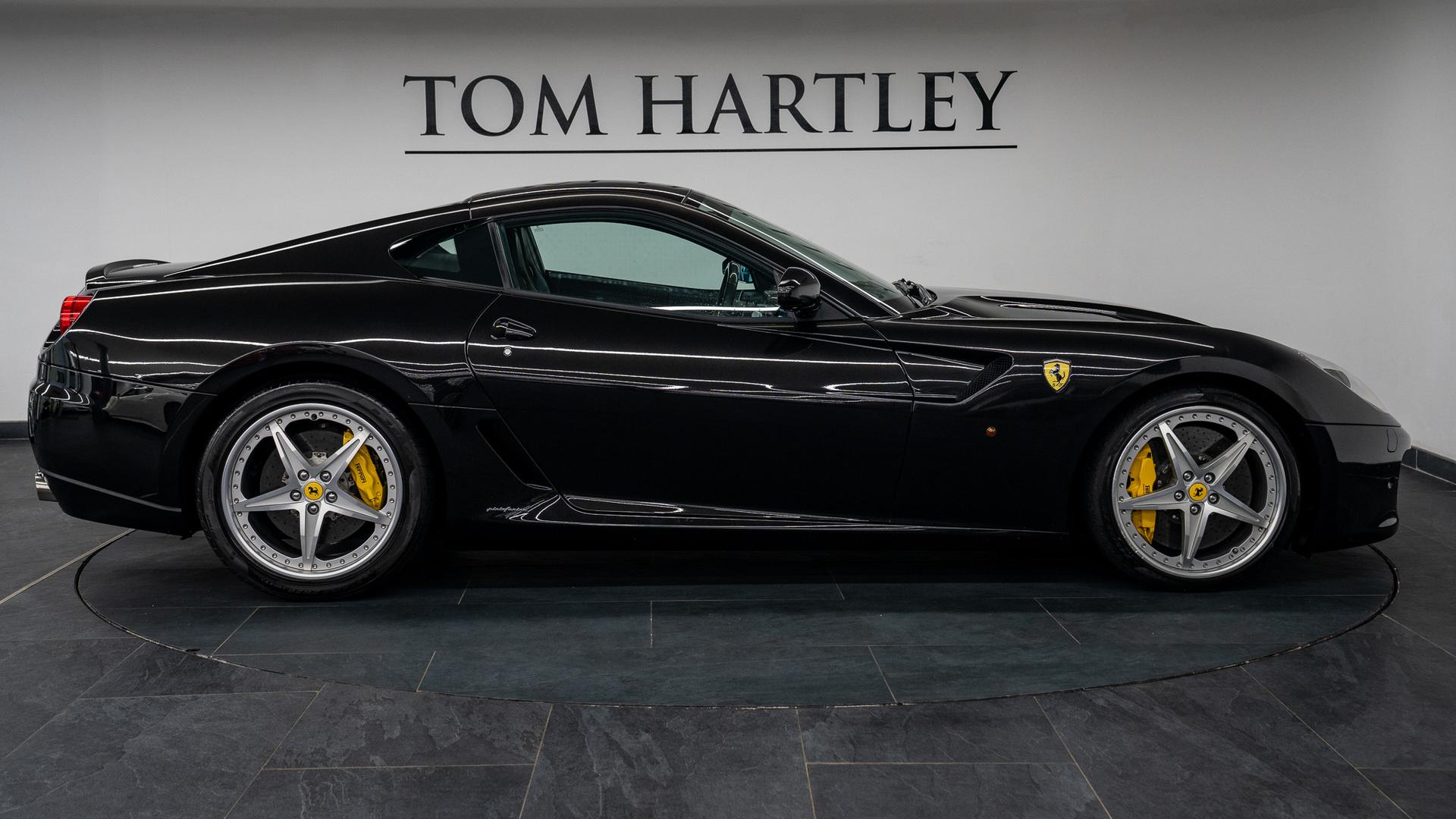 Ferrari 599 GTB Fiorano Photo 69420408-c57f-41a7-9afb-b19d4c8d5985.jpg