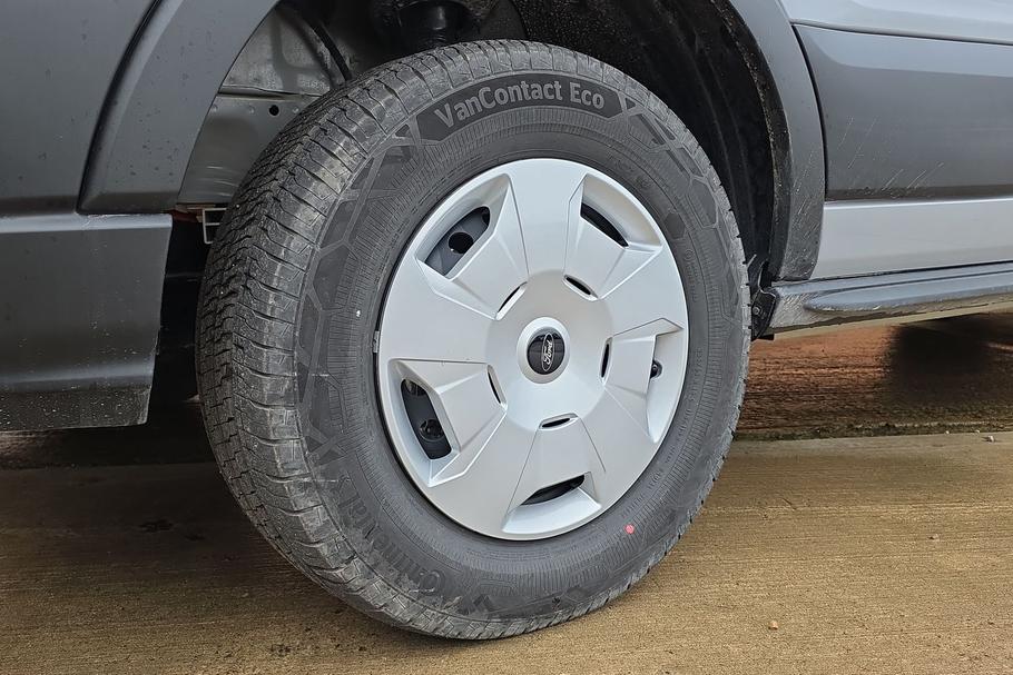 Used FORD TRANSIT WR75NHM 19