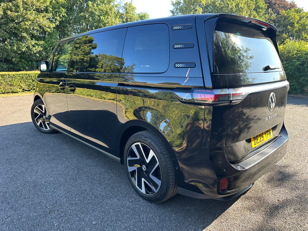 Used Volkswagen ID. Buzz DE25YPW 20