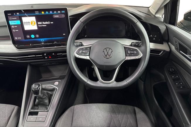 VOLKSWAGEN Golf Photo 15