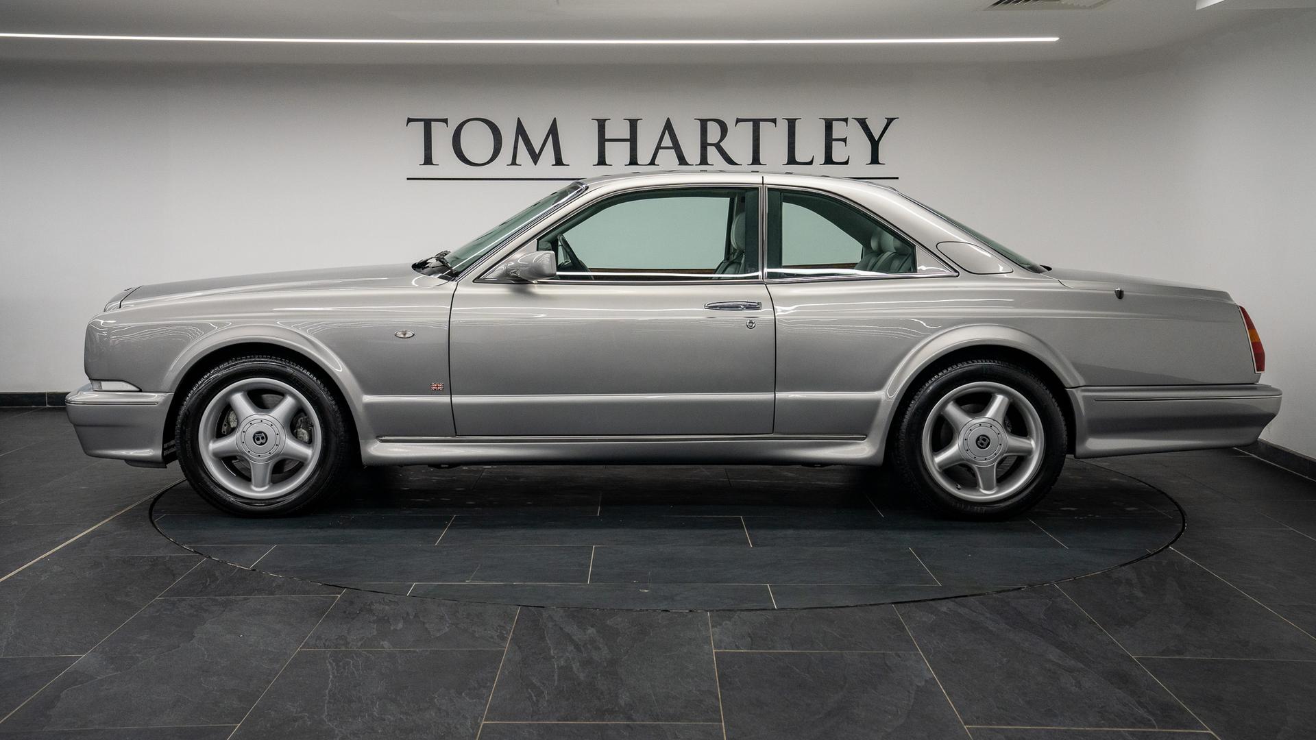 Bentley Continental Photo 6962ba22-6c02-423f-8d53-a575dd811d50.jpg