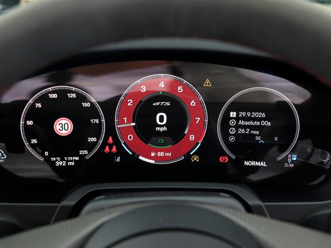 PORSCHE 911 Photo 41