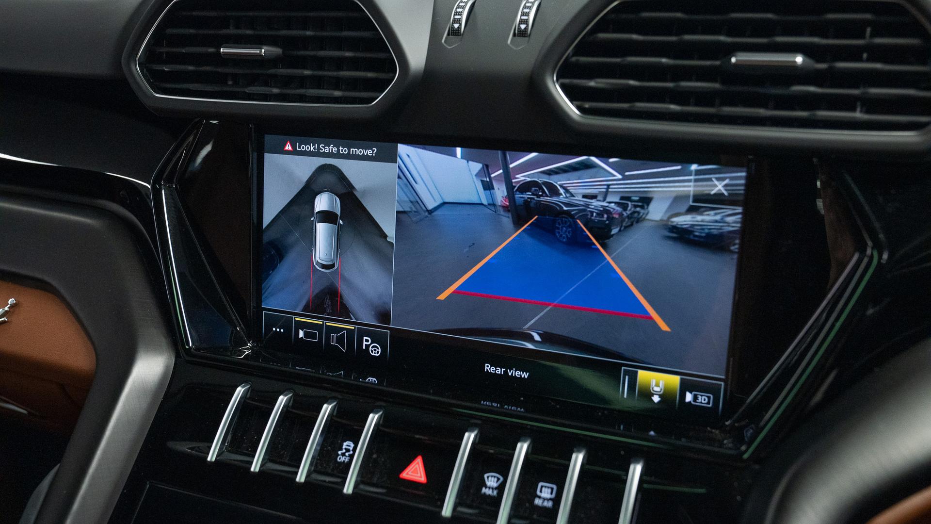 LAMBORGHINI Urus Photo 696c30be-b232-412b-99d5-71d4cb142e9a.jpg
