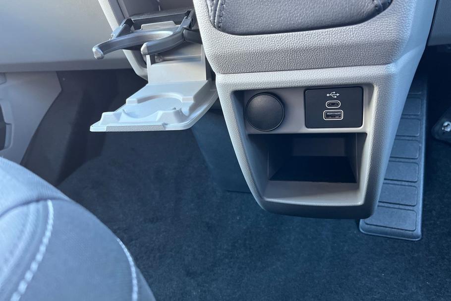 Used Ford TRANSIT CUSTOM 13/N336008 25