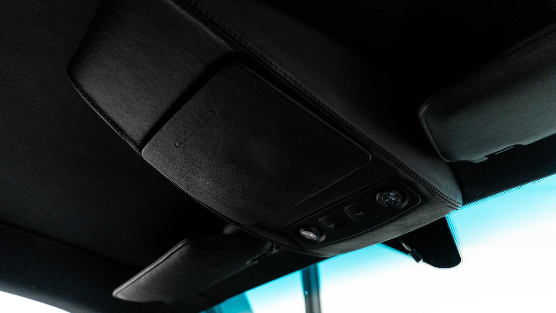 LAMBORGHINI Murcielago Photo 698a5358-ccfa-40a6-8496-e1eb5940517b.jpg
