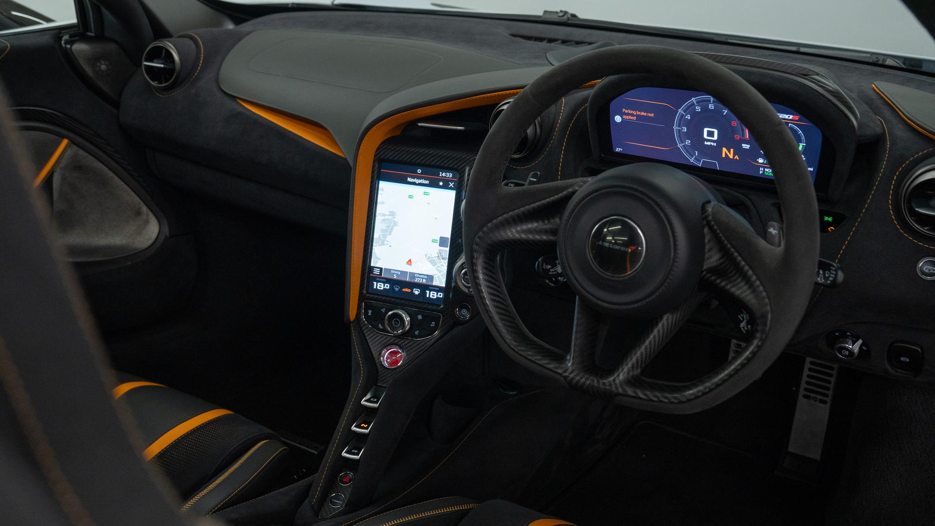 McLaren 720S Photo 698d6582-5eb1-40f2-aaf3-1f6a690f2b53.jpg