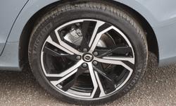Volvo V60 Photo 32
