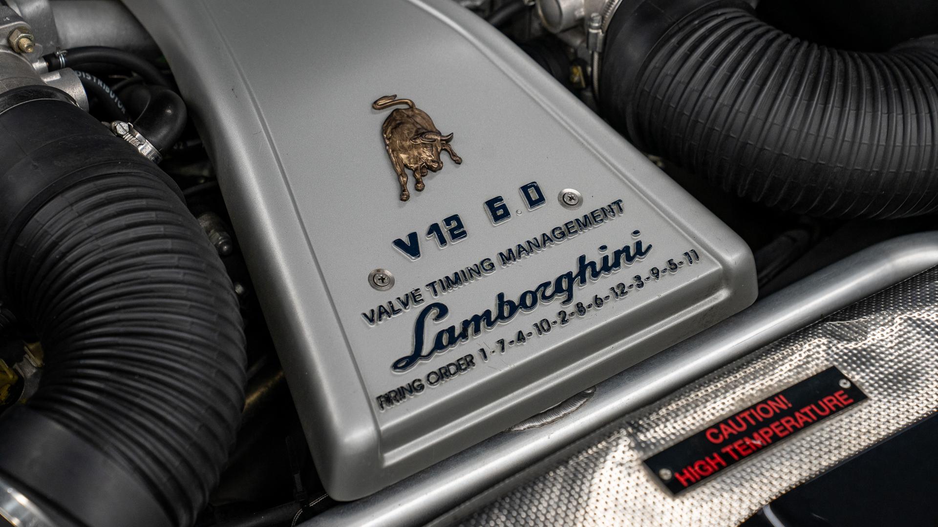LAMBORGHINI Diablo Photo 69a0ba46-19f2-4154-8f6b-8f6a8f1d69da.jpg