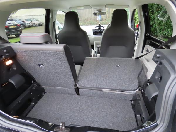Used Volkswagen up! LP23OKR 14