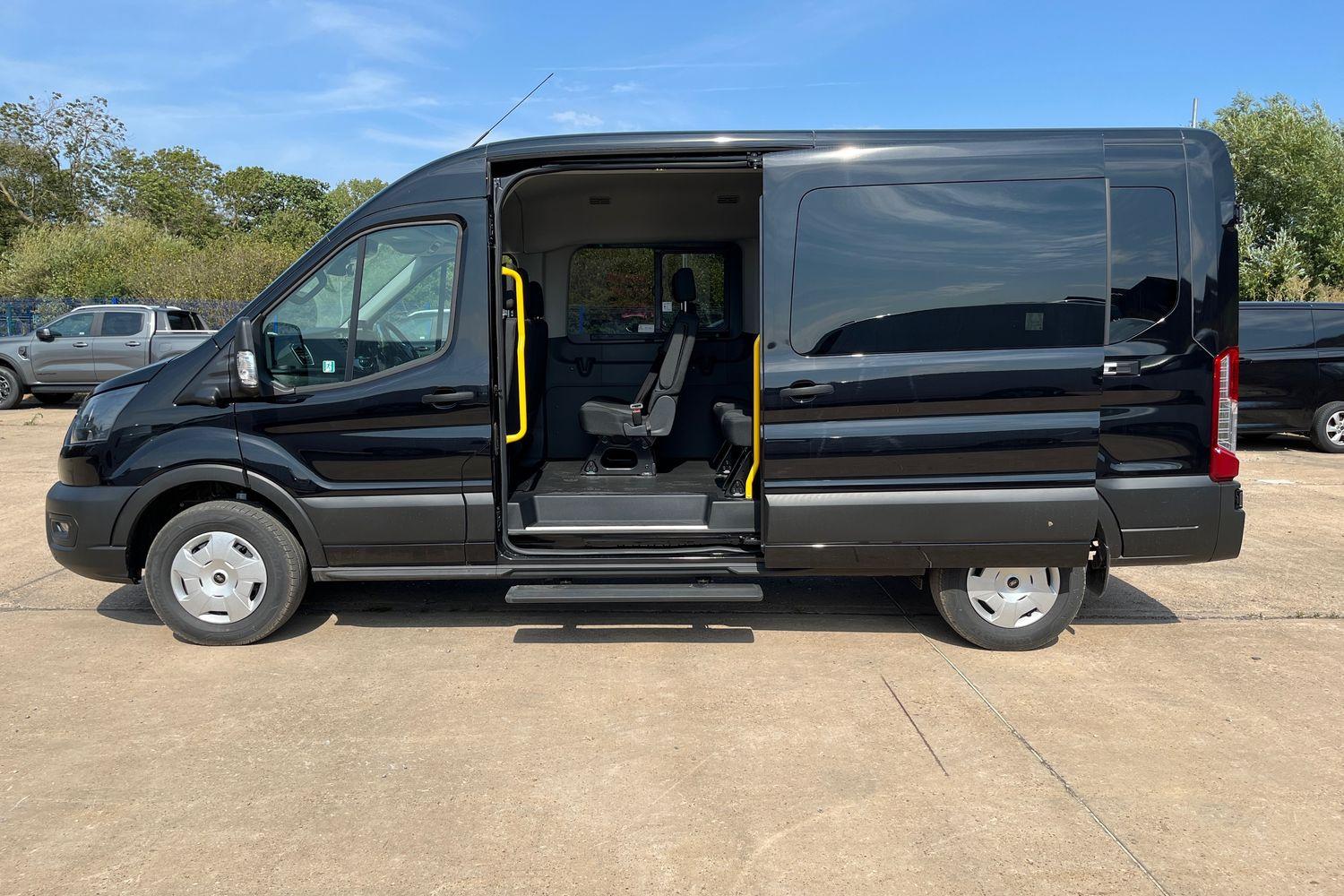 Ford TRANSIT Photo 4