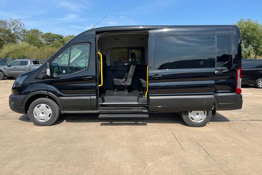 Ford TRANSIT Photo 69d4b2ef-5207-45df-b46a-928d91710a77.jpg
